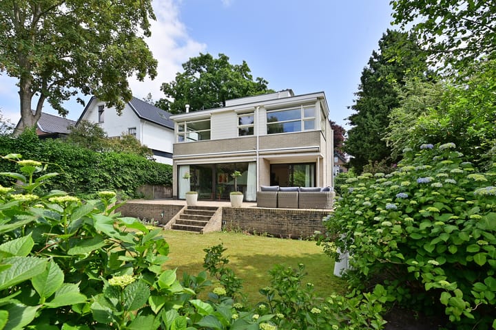 Photo of property Burgemeester Schooklaan 3, Hilversum