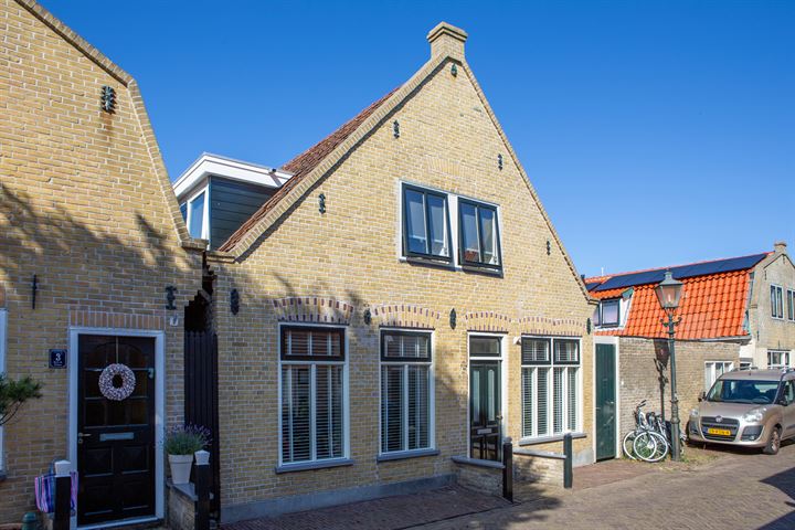 Burgemeester Swaanstraat 5 in West-Terschelling