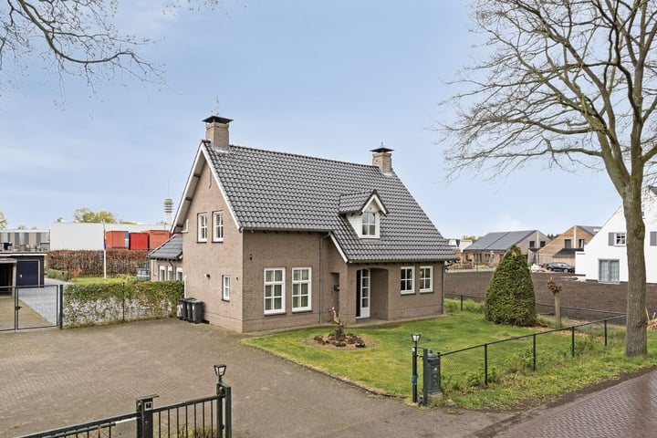 Burgemeester Termeerstraat 27 in Mierlo