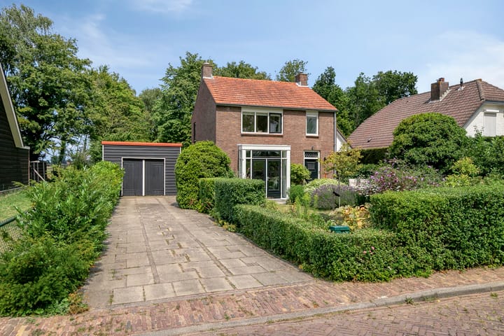 Burgemeester Timansweg 55 in 's-Heerenhoek