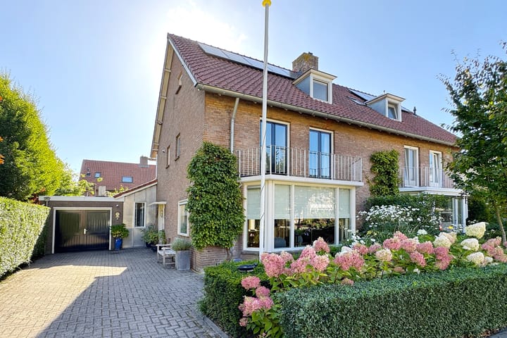 Foto van woning Burgemeester van Akenstr 14, Zevenbergen