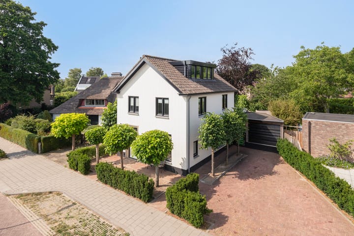 Photo of property Burgemeester van Campenhoutstraat 8, Made