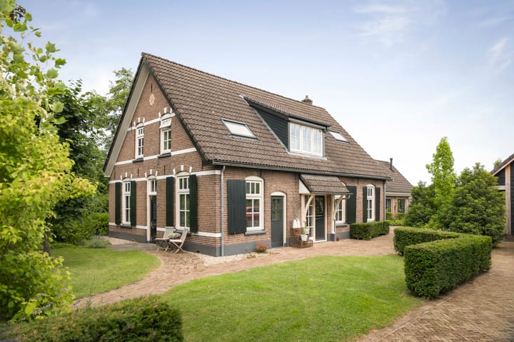 Burgemeester van der Feltzweg 98 in Twello
