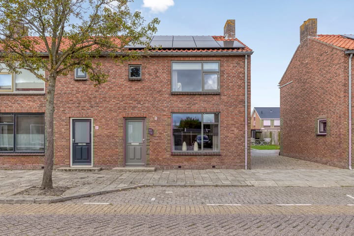 Burgemeester van der Havestraat 63, Oosterland Photo of property Burgemeester van der Havestraat 63, Oosterland