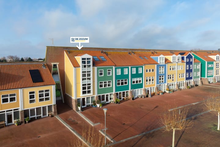 Photo of property Burgemeester van der Jagtkade 27, Hellevoetsluis