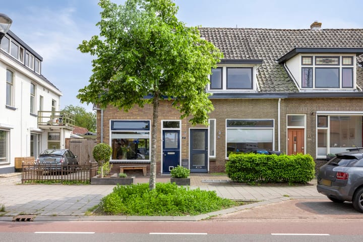 Burgemeester van Engelenweg 27 in IJsselmuiden