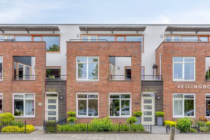 Burgemeester van Engelenweg 67-12 in IJsselmuiden