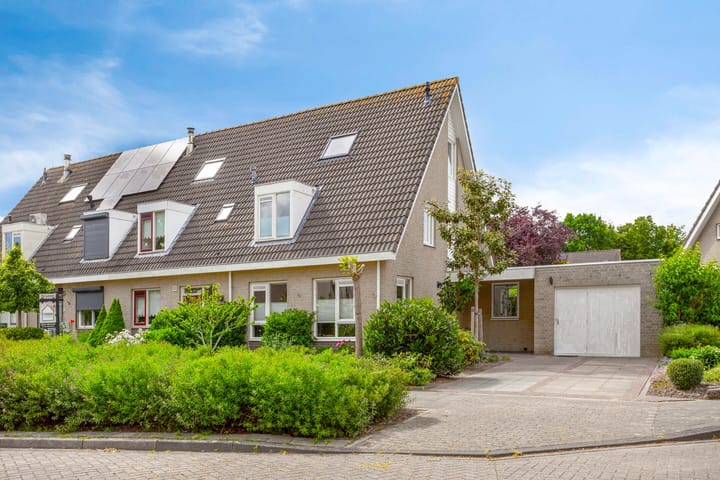 Burgemeester van Everdingenstraat 22 in Beusichem