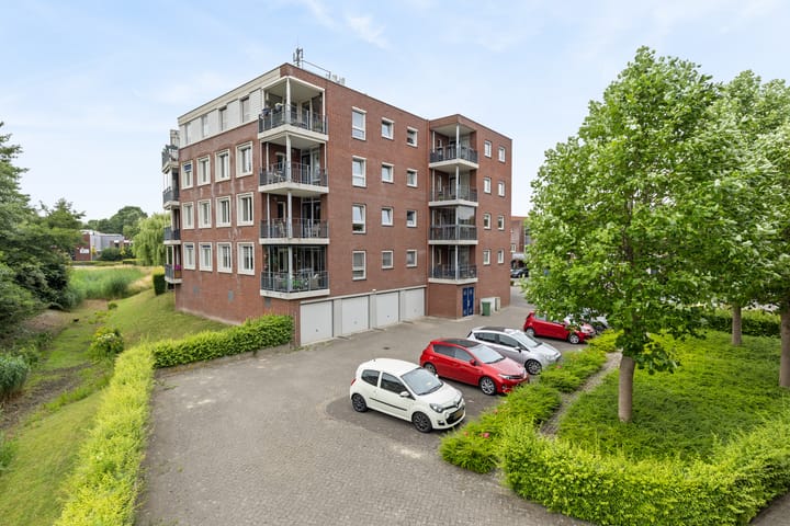 Burgemeester Van Gilsstraat 131 in Breda