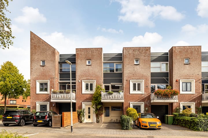 Burgemeester Van Gilsstraat 38 in Breda