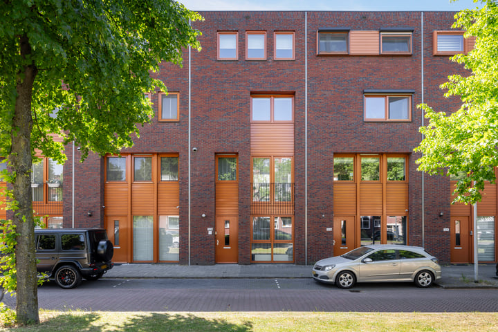 Photo of property Burgemeester Van Haarenlaan 1518, Schiedam