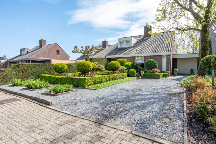 Burgemeester Van Laarstraat 41 in Cadier en Keer