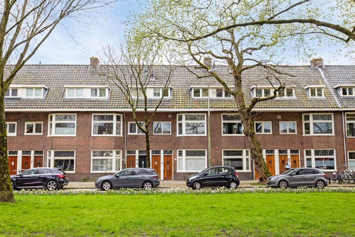 Burgemeester van Tuyllkade 102B in Utrecht