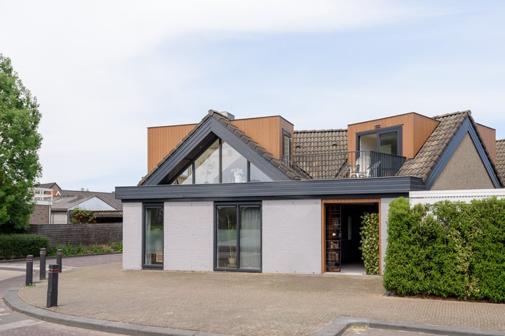 Photo of property Burgemeester Viezeestraat 1A, Bleskensgraaf ca