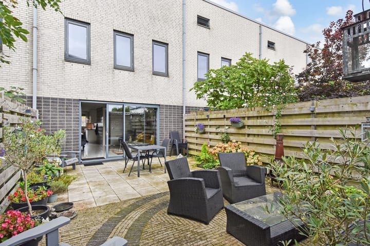 Burgemeester Waldeckstraat 73 in 's-Gravenhage