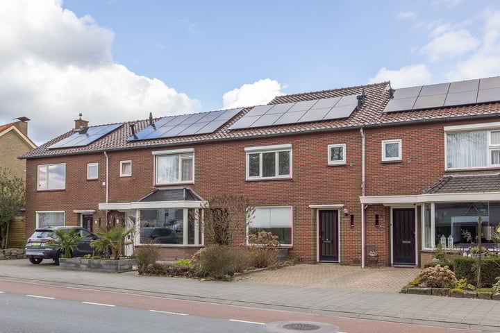 Photo of property Burgemeester Wallerstraat 21, Oldenzaal