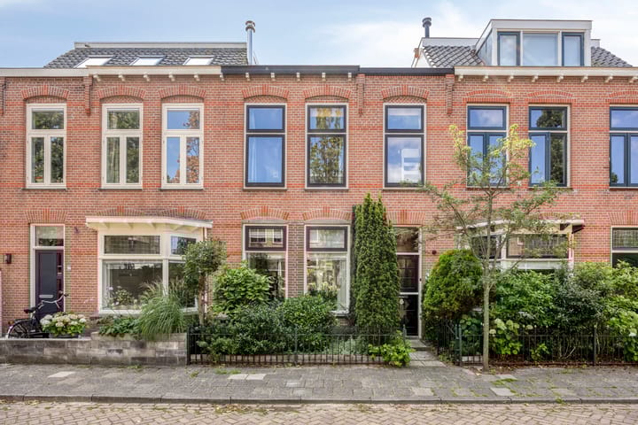Burgemeester Wentholtstraat 3 in Hillegom