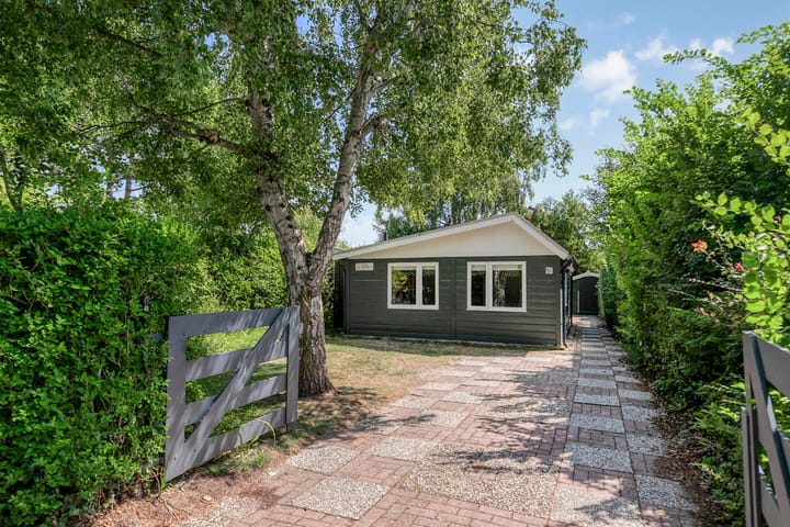 Burgvliet 25, Oostkapelle Photo of property Burgvliet 25, Oostkapelle