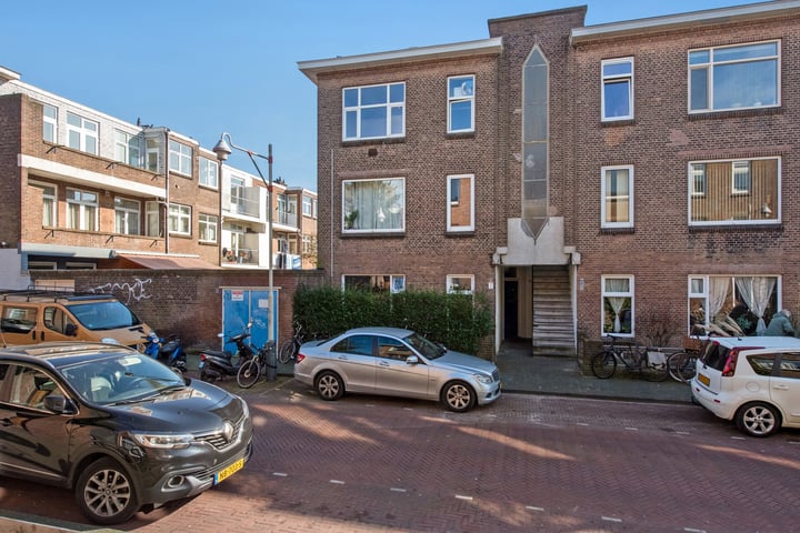 Bussumsestraat 12 in 's-Gravenhage