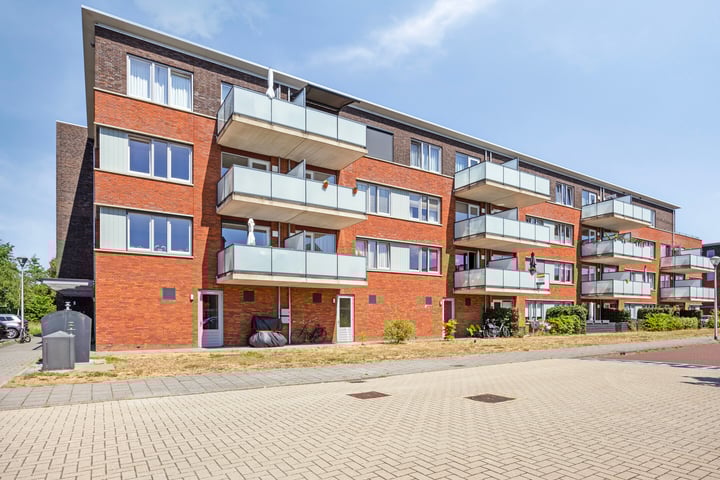 Photo of property Buxushaag 88, Voorhout