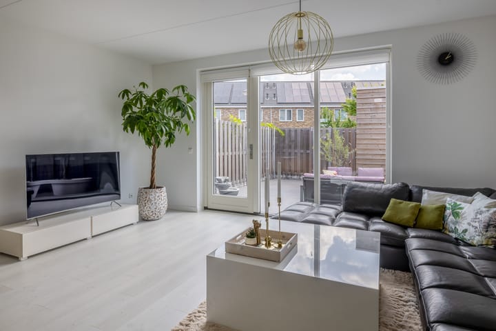 Buys Ballotsingel 11A in Schiedam