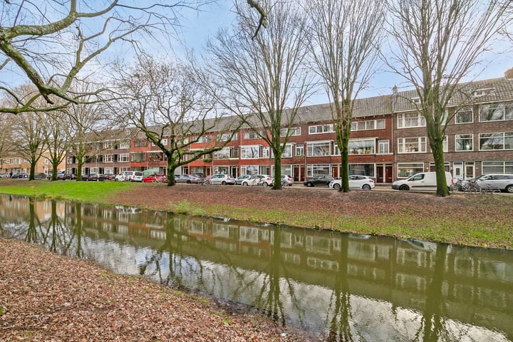 Buys Ballotsingel 67 in Schiedam