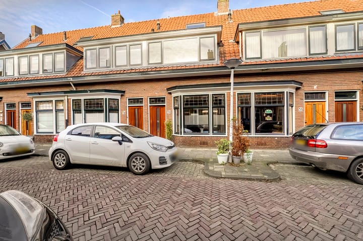 Buys Ballotstraat 56 in Leiden