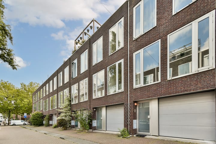 C.J.K. van Aalststraat 75 in Amsterdam foto