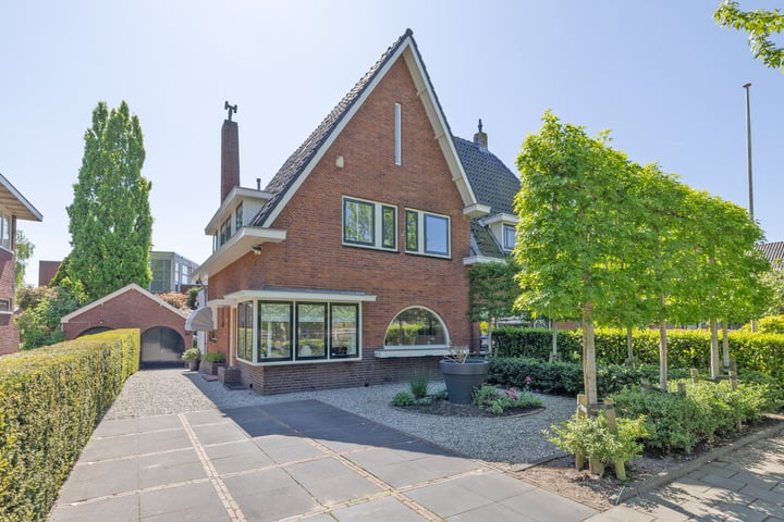 C.J.van Houtenlaan 3 in Weesp