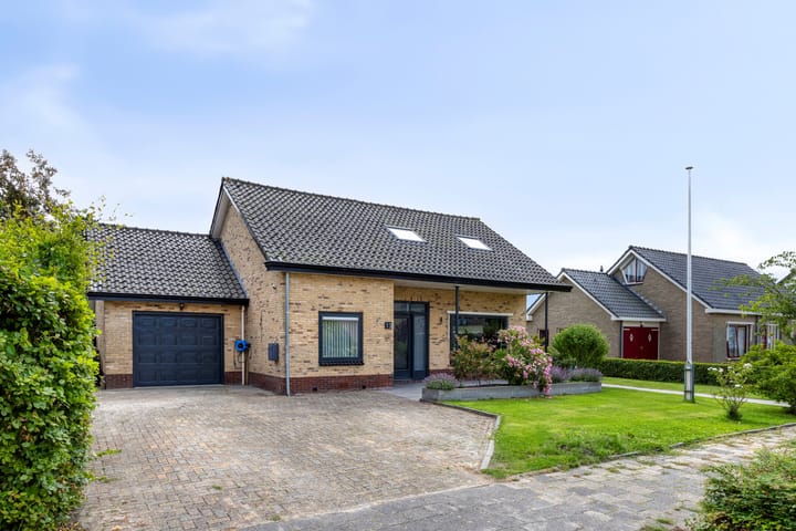 Photo of property C. Keijzerlaan 13, Anna Paulowna