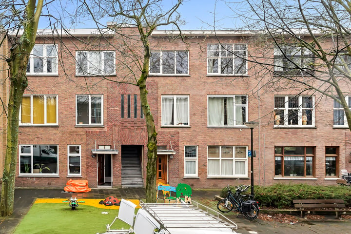 Caan van Necklaan 184 in Rijswijk