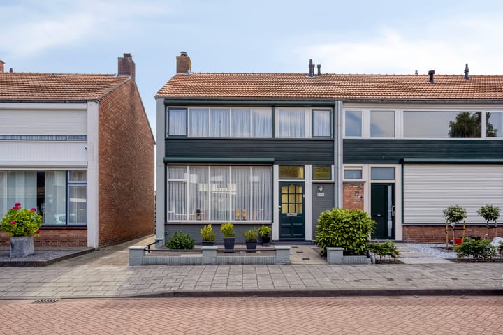 Photo of property Calandstraat 24, Axel