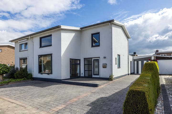 Photo of property Caldenbornstraat 9, Voerendaal