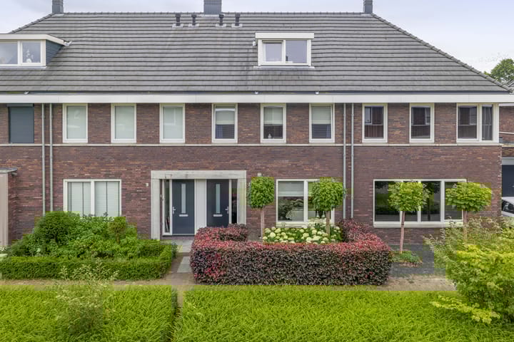 Calèche 34 in Waalwijk
