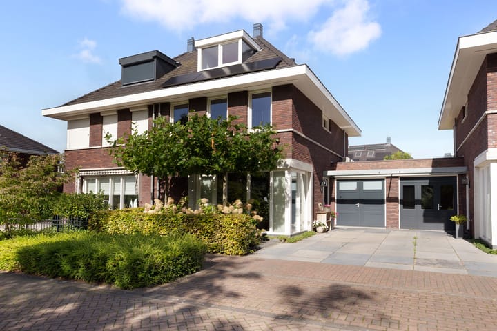 Calèche 61 in Waalwijk