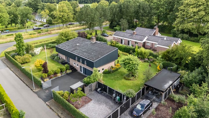 Foto van woning Calèchelaan 2, Leek