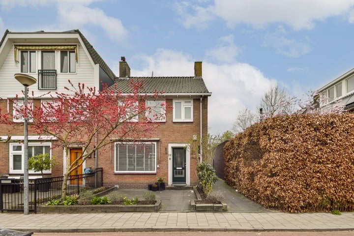 Photo of property Calkoenstraat 14, Landsmeer