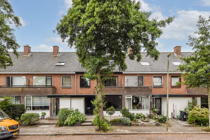 Camphuysendreef 19 in Leiderdorp
