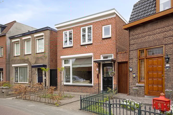 Canadalaan 9 in Bergen op Zoom
