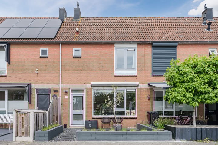 Cannenburg 79 in Hoofddorp