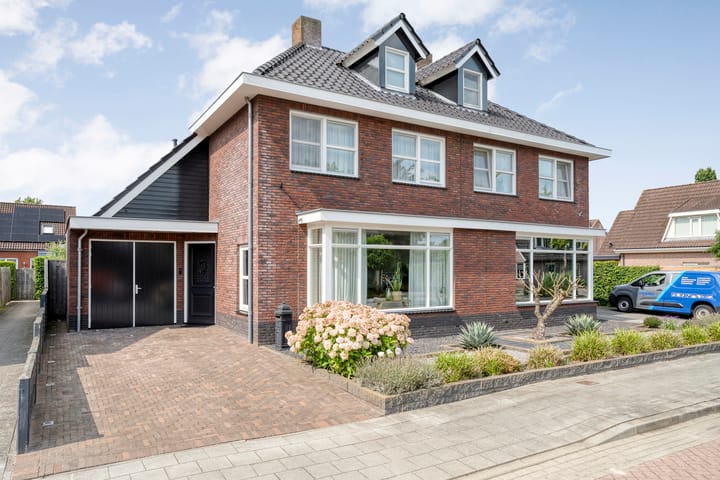Photo of property Capellastraat 10, De Krim