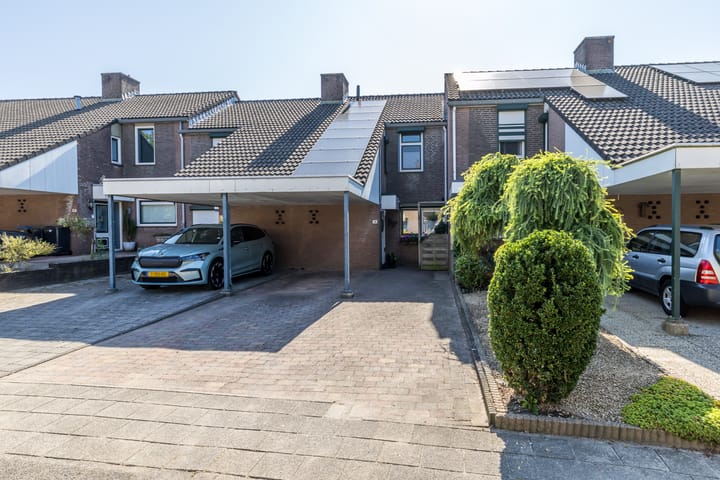 Carboonstraat 36 in Heerlen