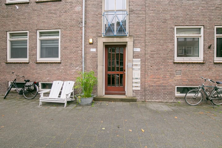 Carel van Nieveltstraat 19C in Rotterdam