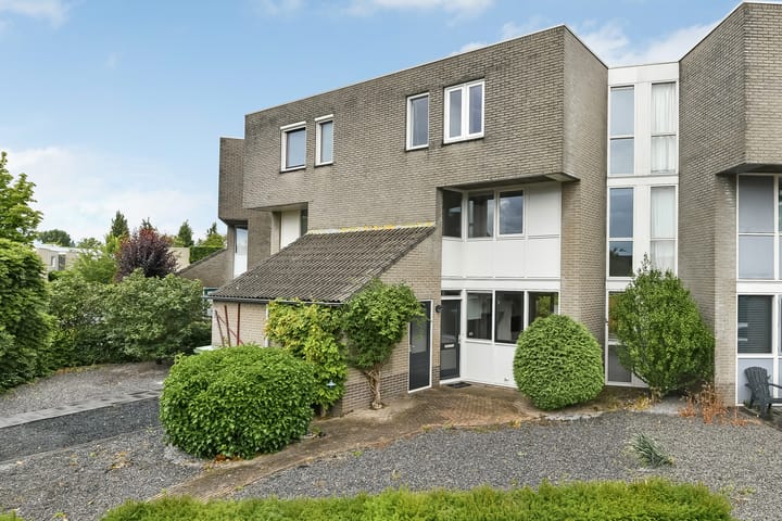 Caro van Eijcklaan 9 in Elst Foto