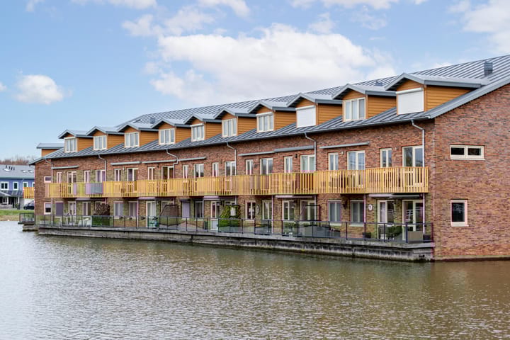 Photo of property Carolus Linnaeusborg 33, Schiedam