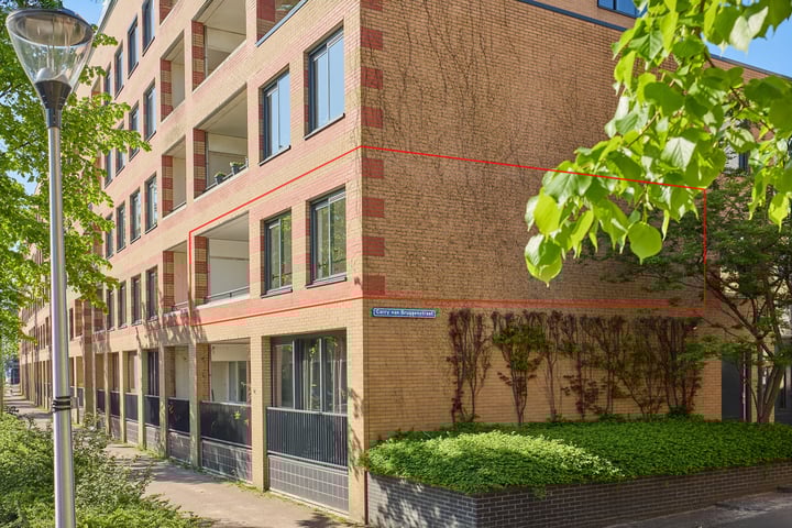 Carry van Bruggenstraat 15 in Utrecht