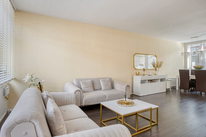 Photo of property Cartesiusstraat 9B, Schiedam