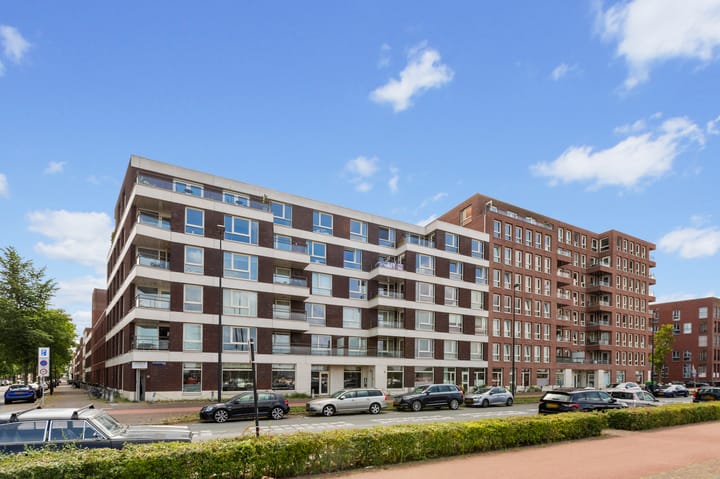 Cas Oorthuyskade 294 in Amsterdam