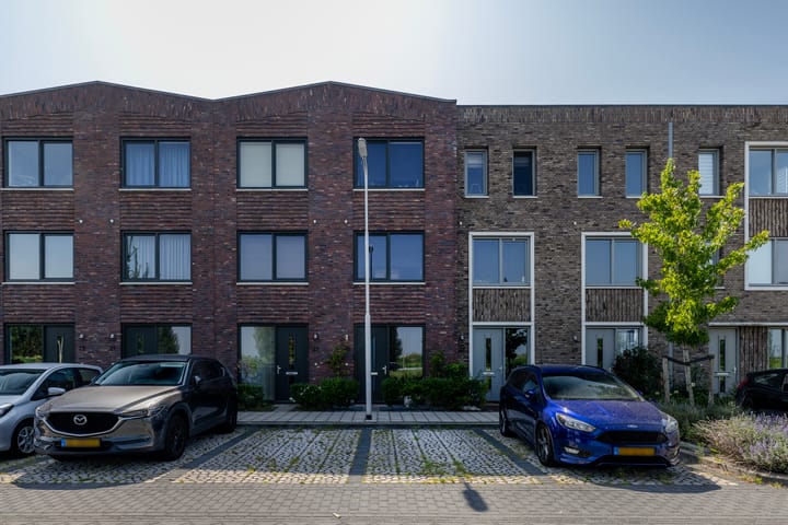 Catharina Burierlaan 25 in Gouda photo