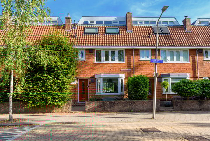 Catharina van Clevelaan 18 in Amstelveen
